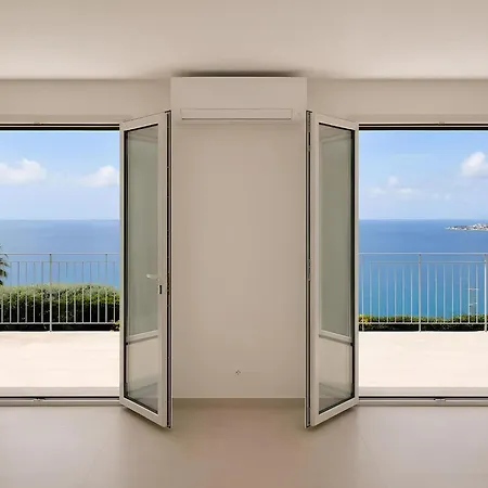 Oltremare - Sea View And Infinity Pool